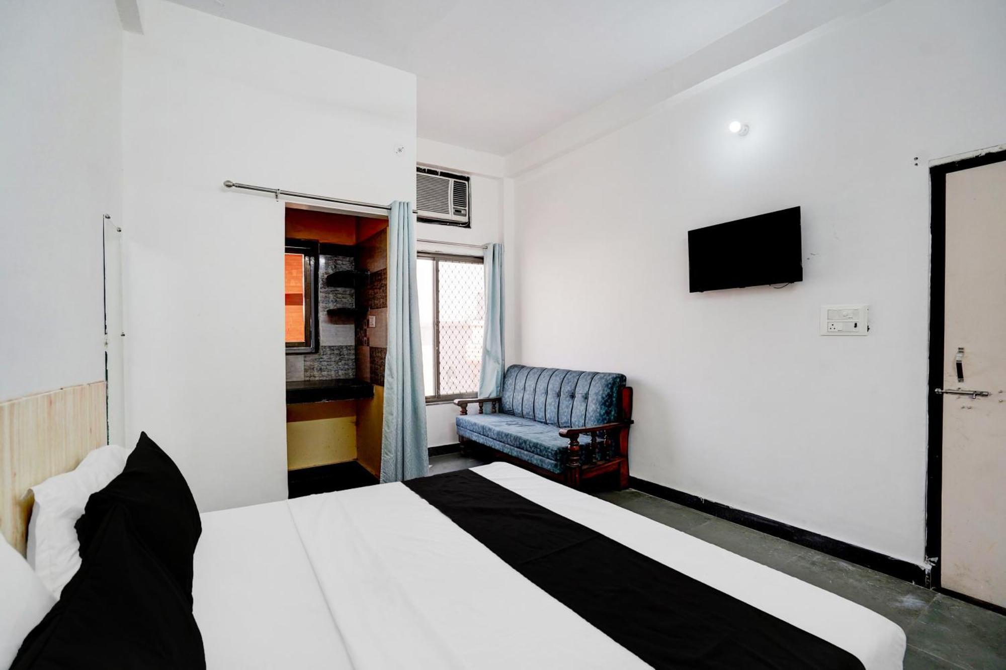 Hotel O Ramdut Palace Guest House Faizābād Eksteriør bilde