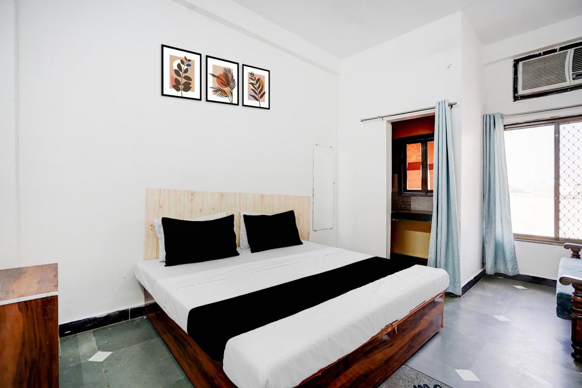 Hotel O Ramdut Palace Guest House Faizābād Eksteriør bilde